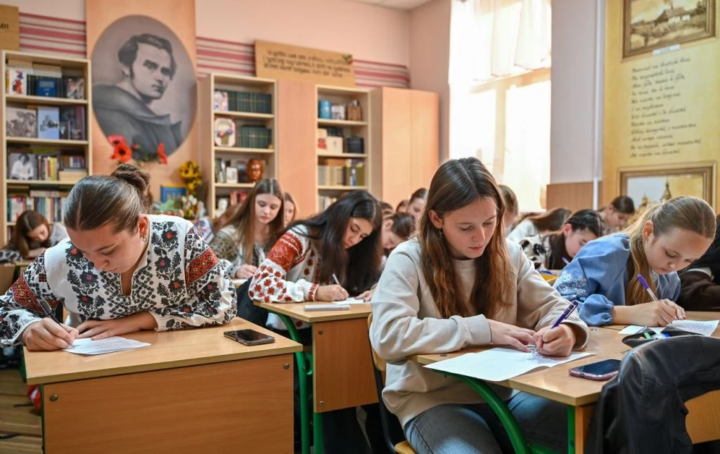 Тараса Шевченка включили до шкільної програми Литви: що читатимуть учні