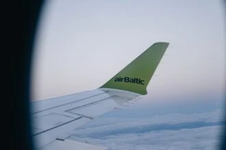 airBaltic розігрує безкоштовні квитки на двох та купони на знижку
